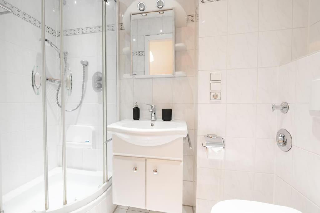 Exklusive 2-zimmer Neustadt 6 * BRE